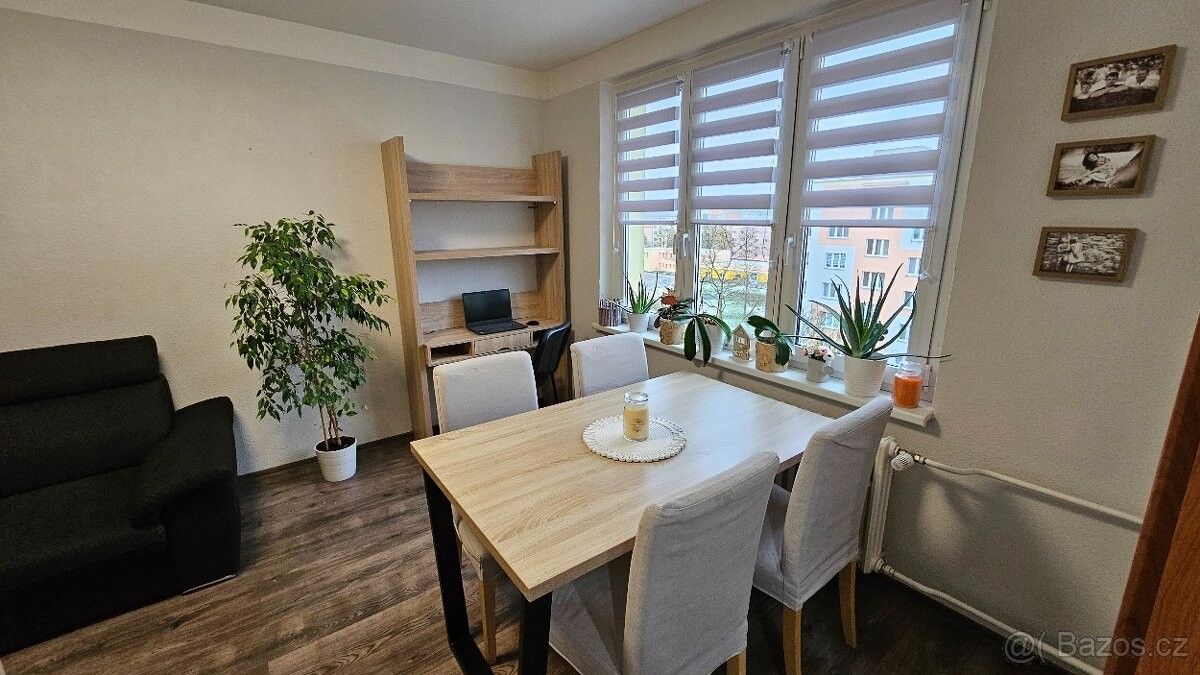 Prodej byt 3+1 - Chodov u Karlových Var, 357 35, 65 m²