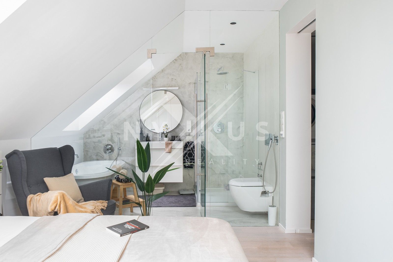 Byty, Česká, Praha, 120 m²