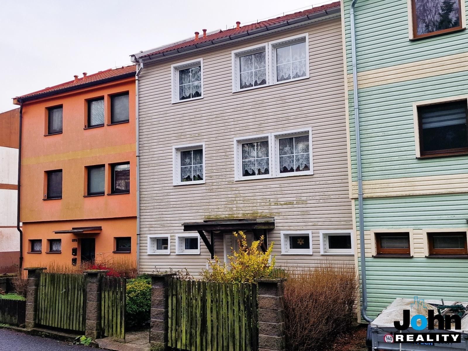 Rodinné domy, Školní, Meziboří, 200 m²