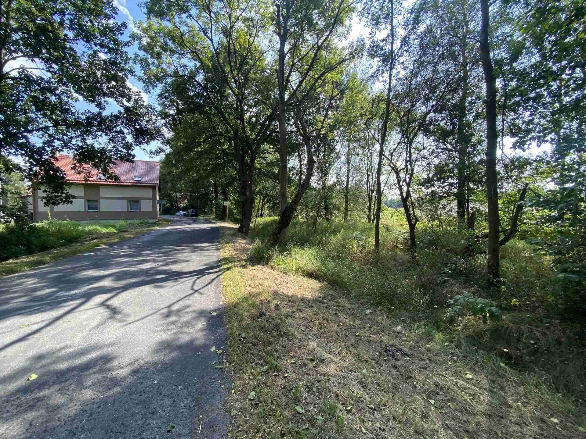 Prodej pozemek - Lipová, 200 m²