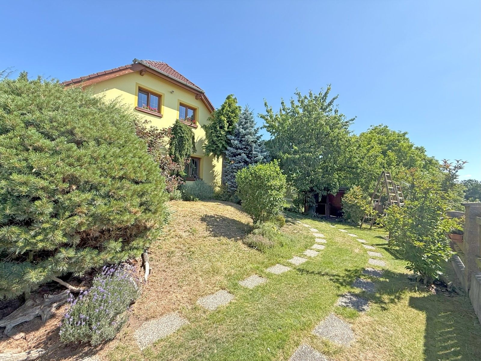 Rodinné domy, Homole, 140 m²