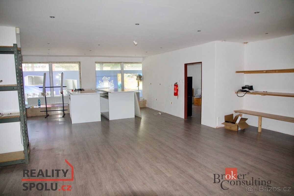 Obchodní prostory, Karlovy Vary, 360 17