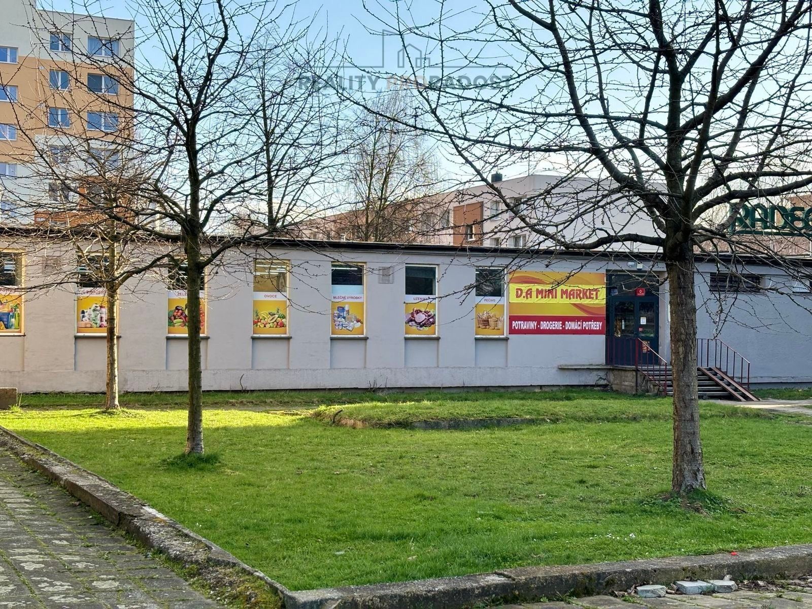 Pronájem obchodní prostory - Borovského, Karviná, 700 m²