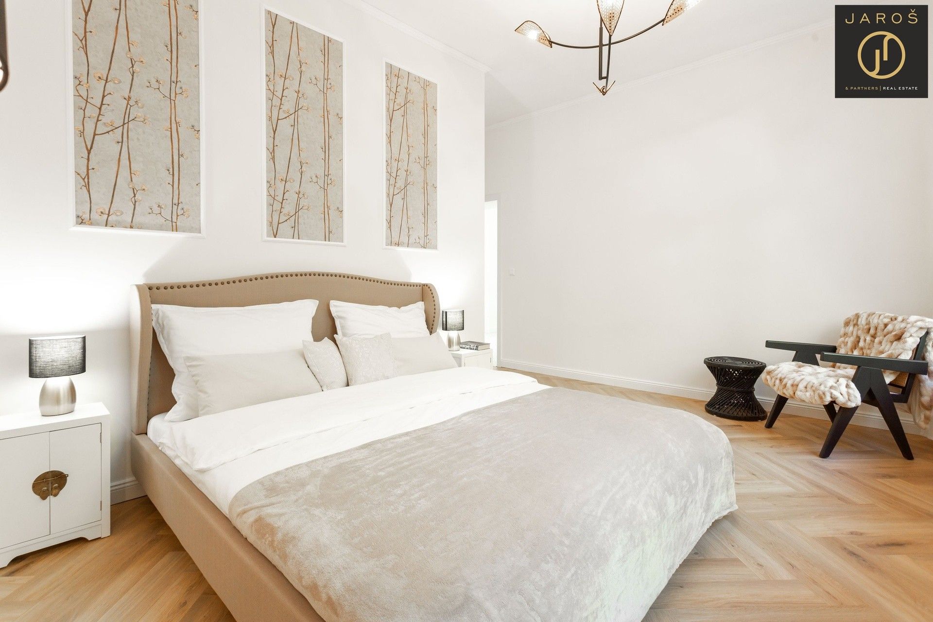 Prodej byt 4+1 - Vřídelní, Karlovy Vary, 127 m²