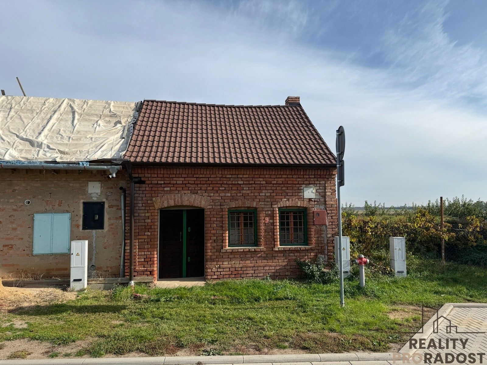 Ostatní, Hrušky, 35 m²