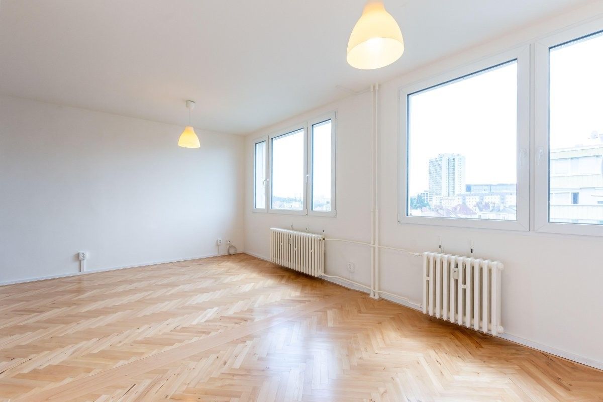 Pronájem byt 1+kk - Na úlehli, Praha, 38 m²