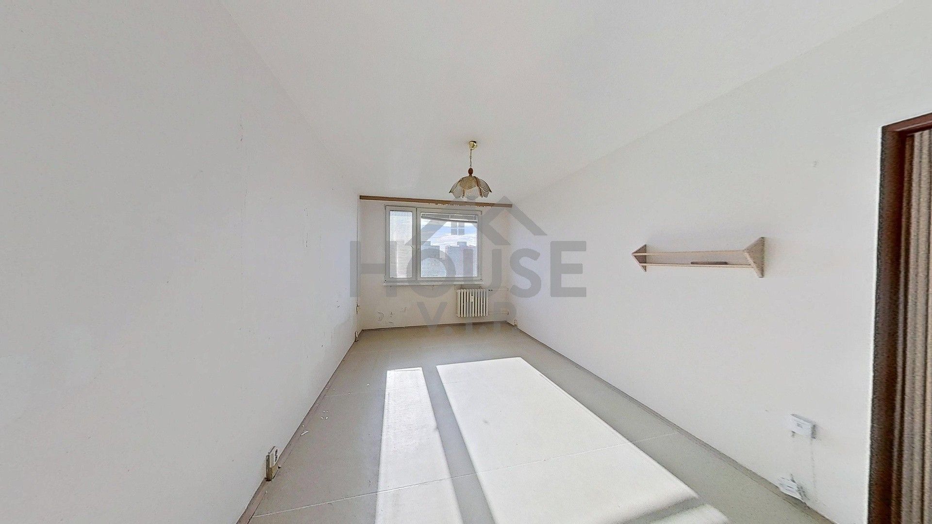 2+kk, Mendelova, Praha, 42 m²