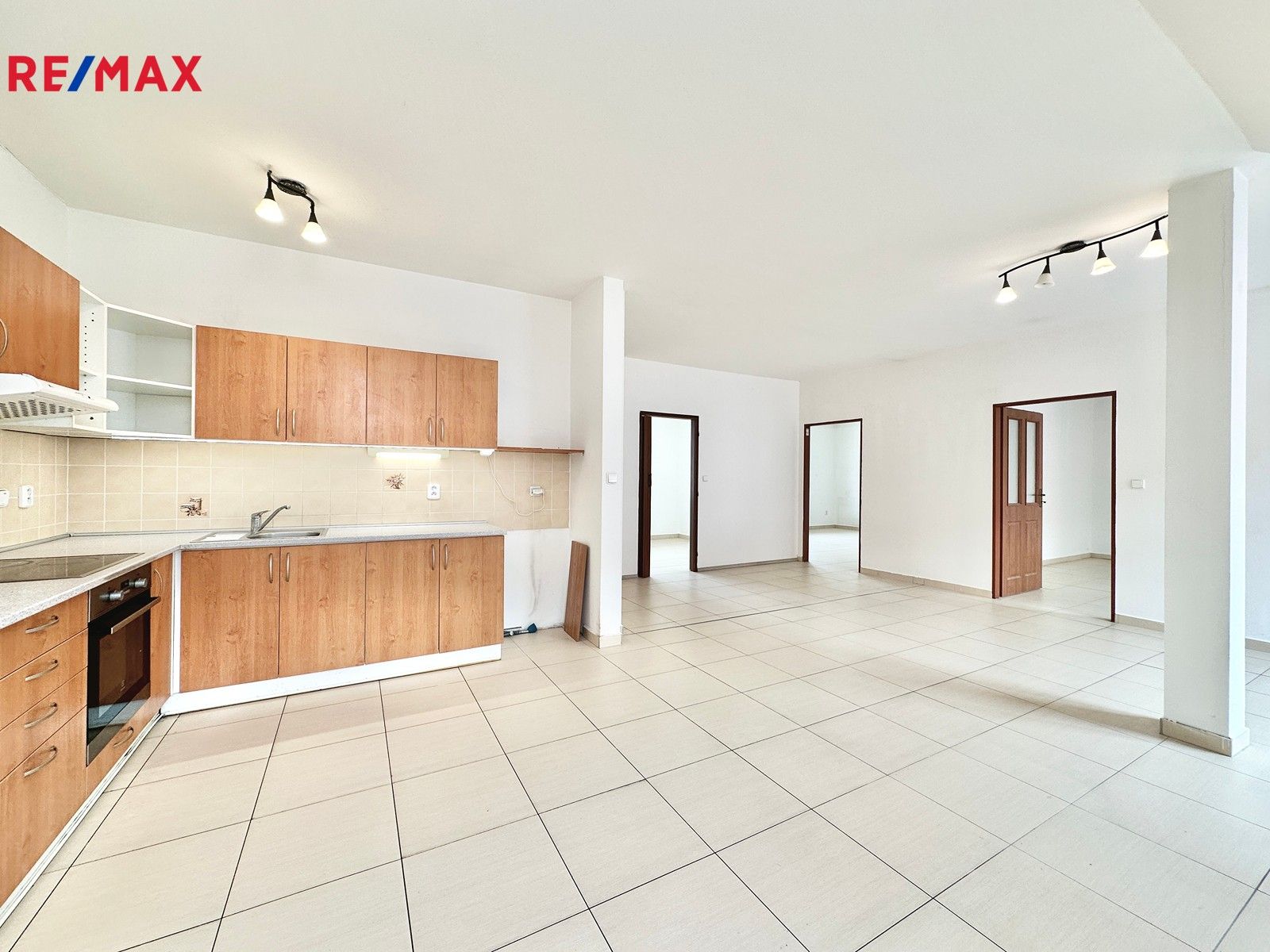 3+kk, Fügnerova, Kladno, 112 m²