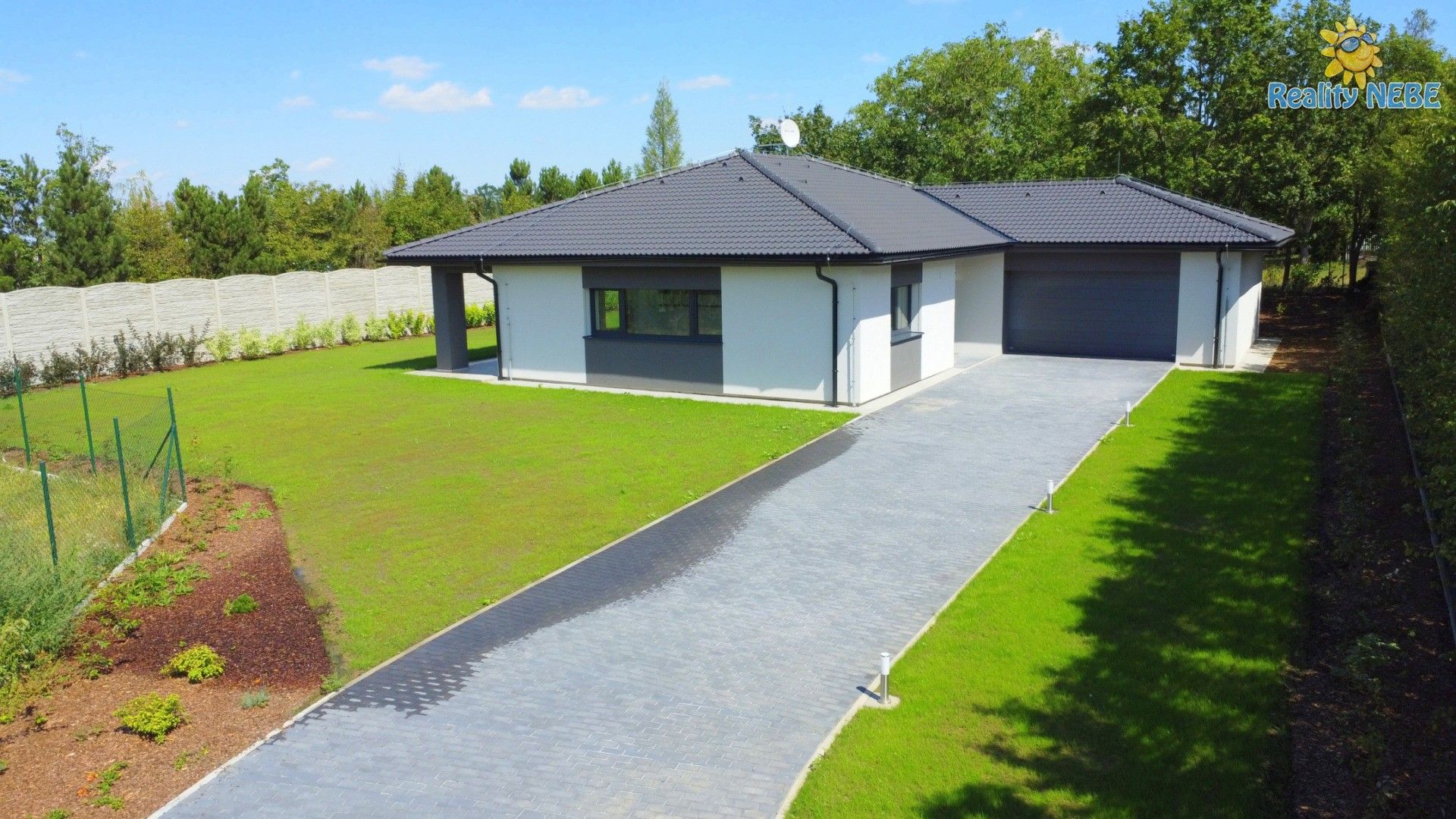 Prodej rodinný dům - Zátopkova, Psáry, 160 m²