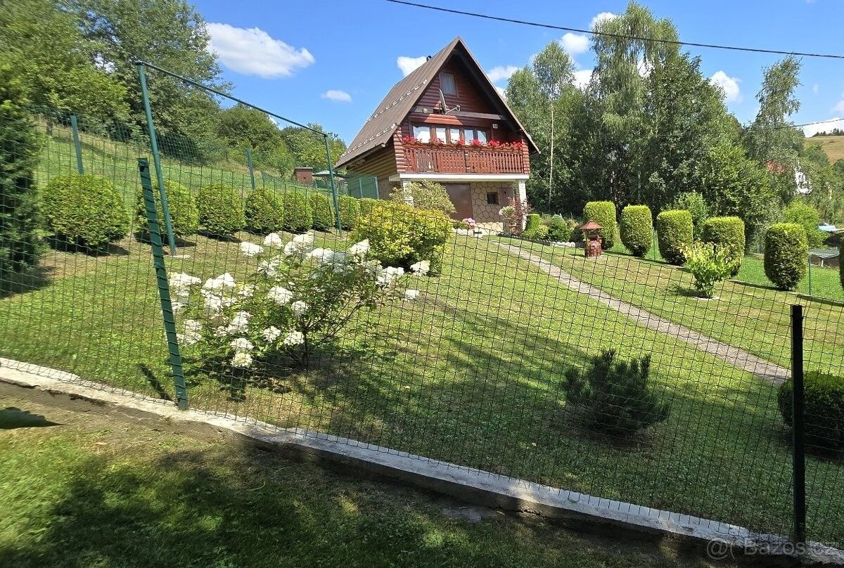 Chaty, Smilovice u Třince, 739 55, 835 m²