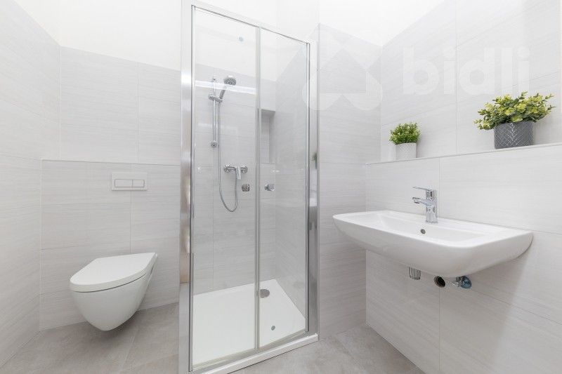 Prodej byt 2+kk - Koupelní, Hodonín, 37 m²
