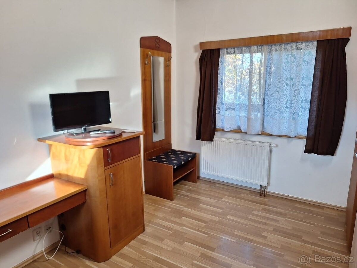 1+kk, Praha, 184 00, 15 m²