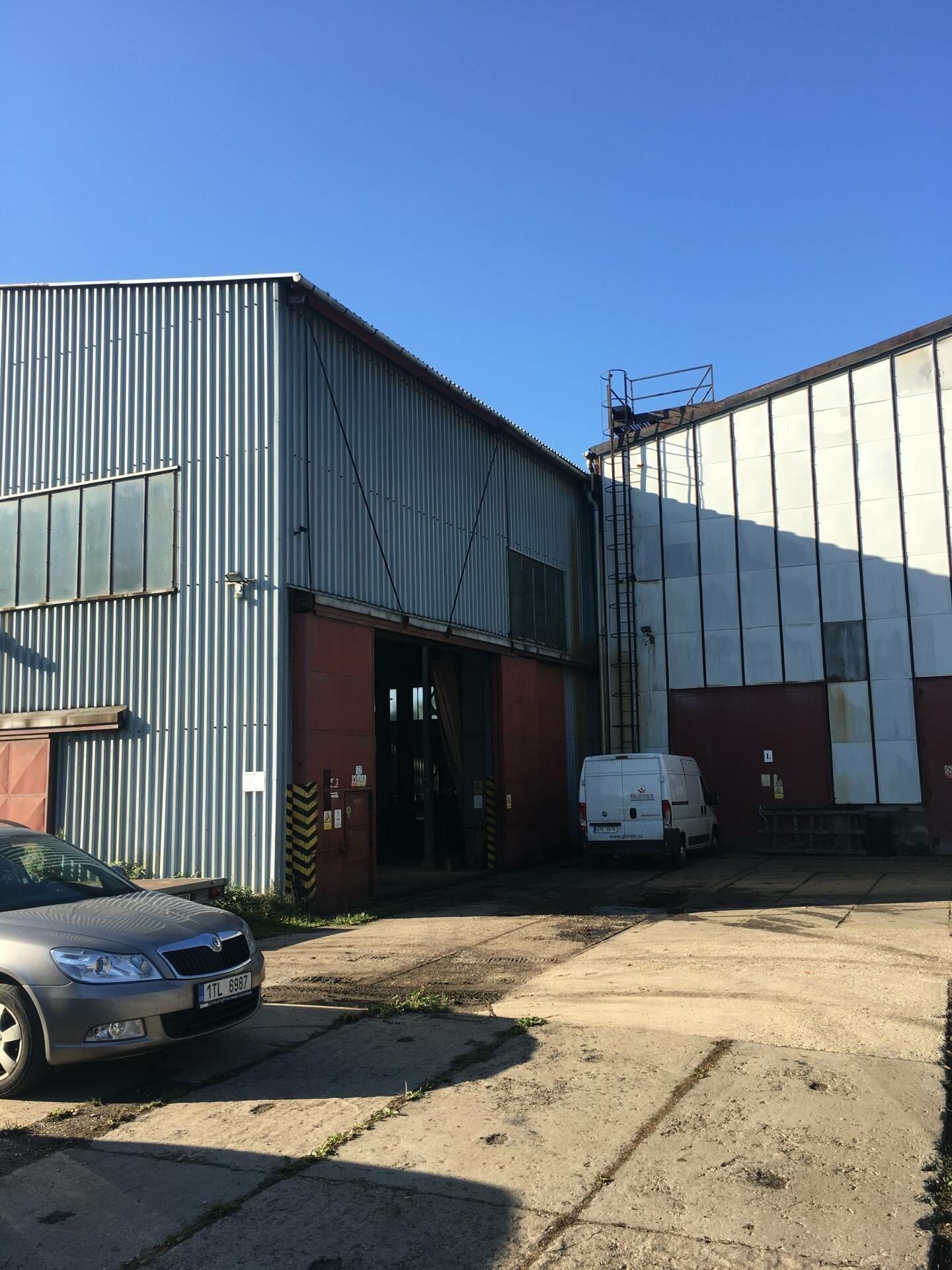 Pronájem sklad - Ostrava, 700 m²