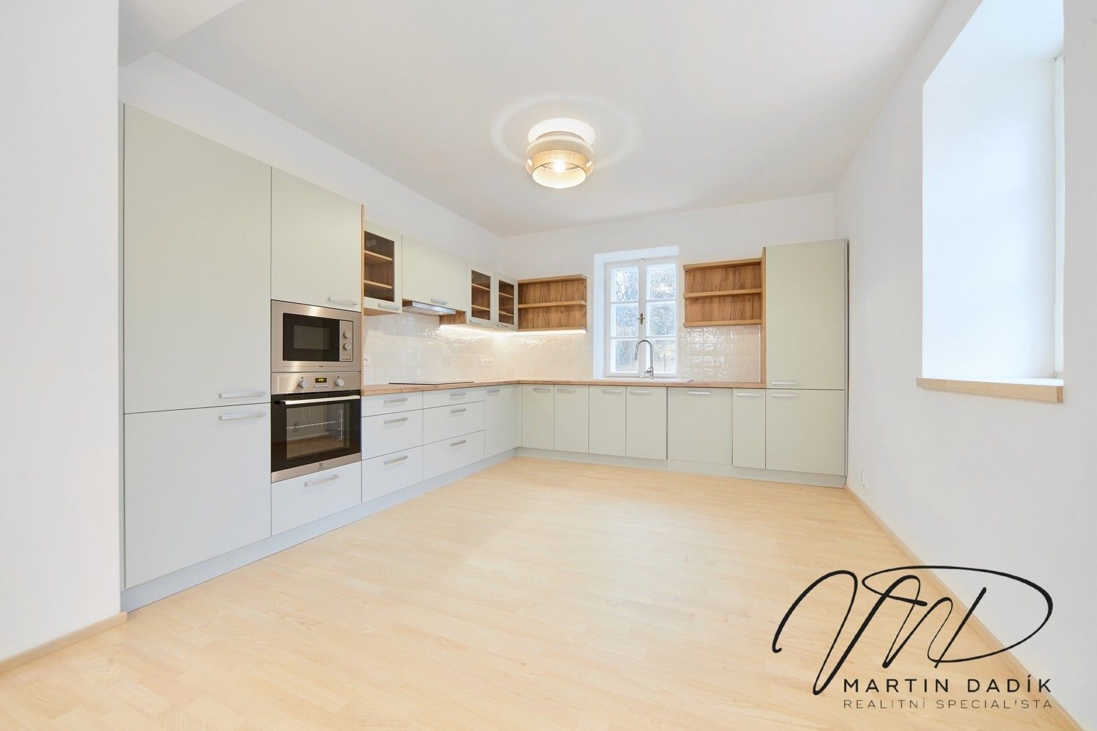 Rodinné domy, Lojovice, Velké Popovice, 145 m²