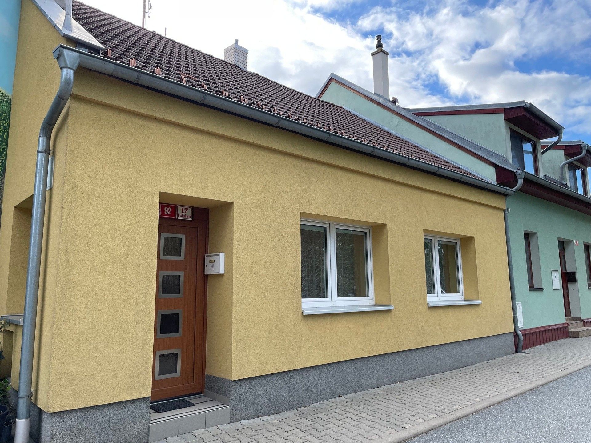 Rodinné domy, U stadionu, Rousínov, 185 m²