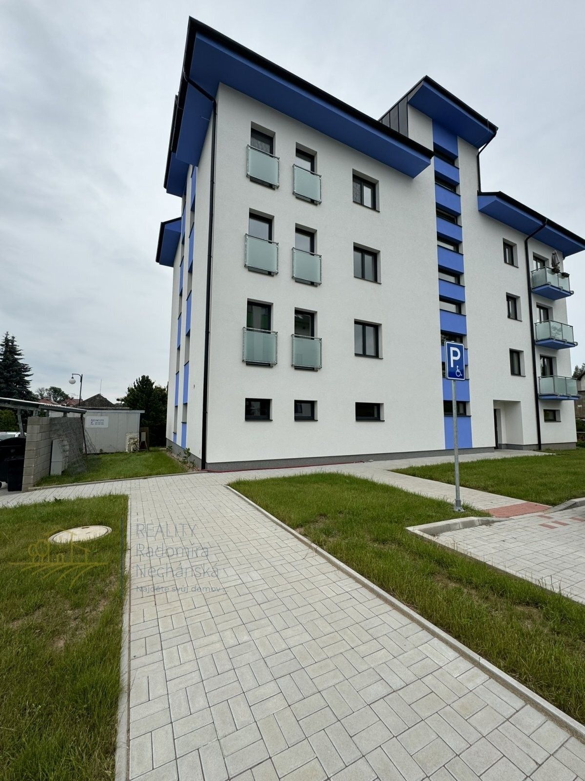 1+1, P. Bezruče, Nová Paka, 48 m²