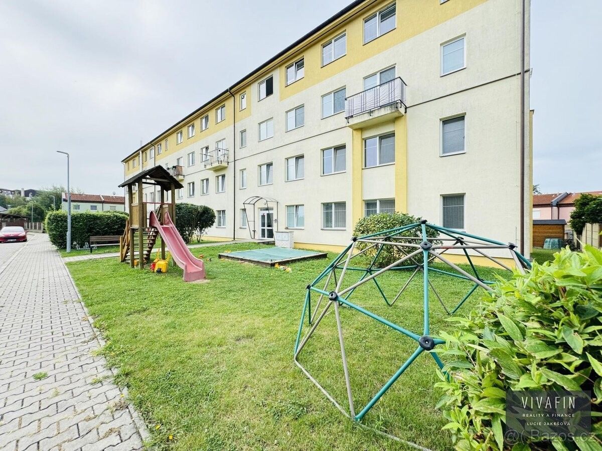 2+1, Milovice nad Labem, 289 24, 64 m²