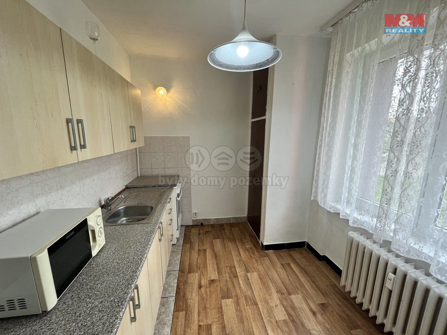 Prodej byt 1+1 - Krasnoarmejců, Ostrava, 37 m²