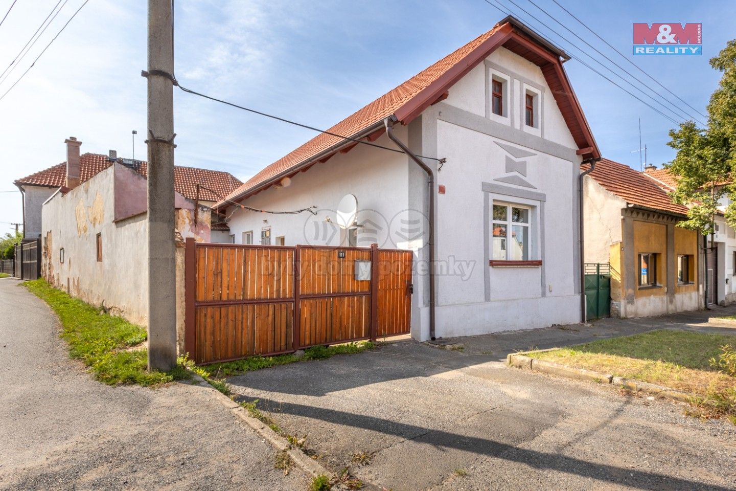 Prodej rodinný dům - Chrášťany, 100 m²