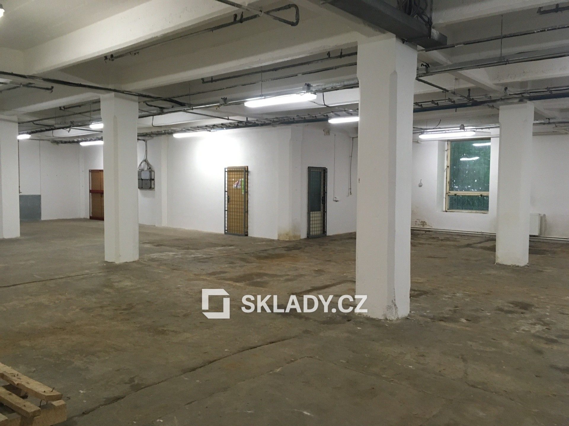 Sklady, Tanvaldská, Liberec, 840 m²