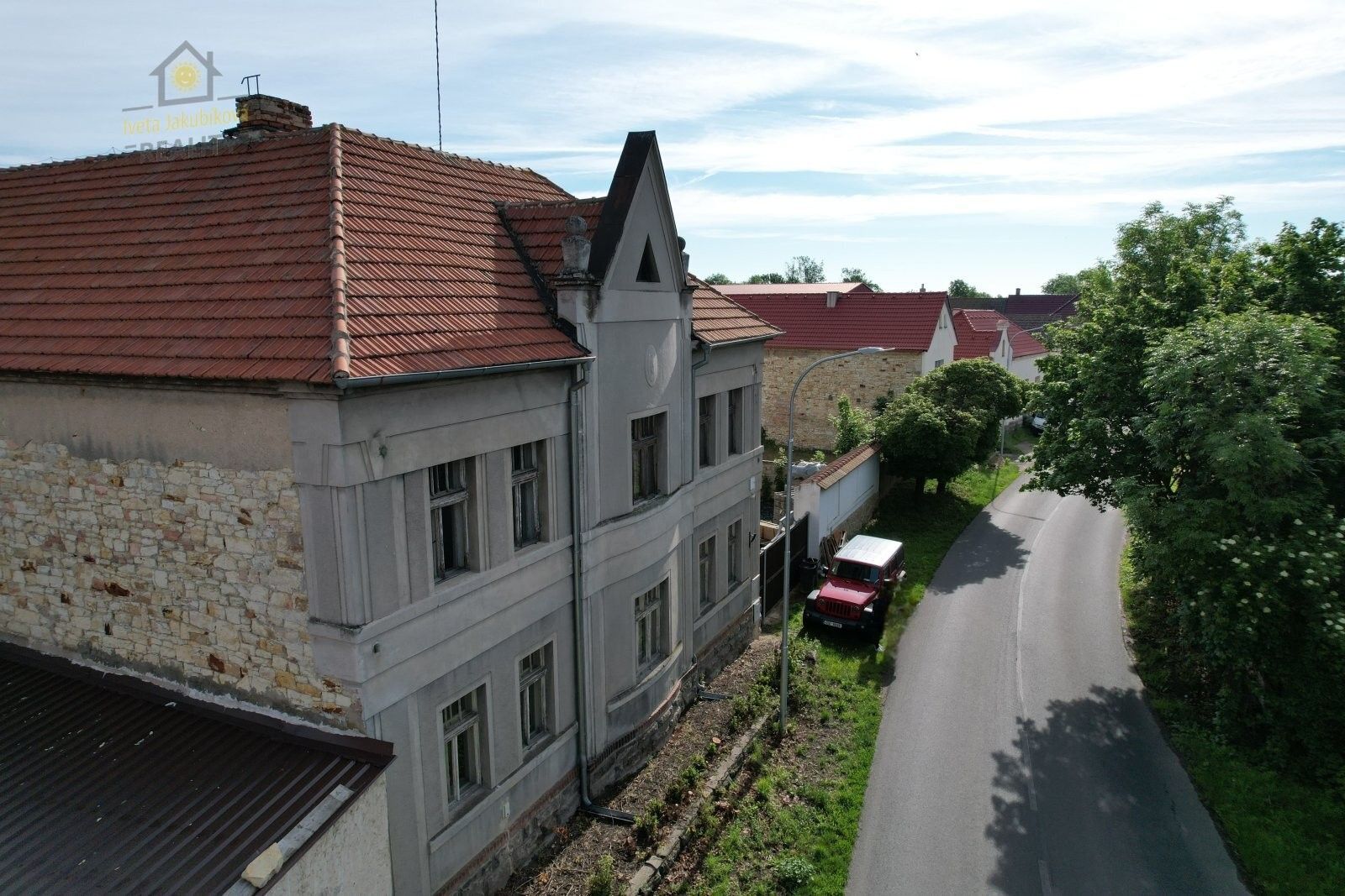 Činžovní domy, Černochov, Peruc, 828 m²