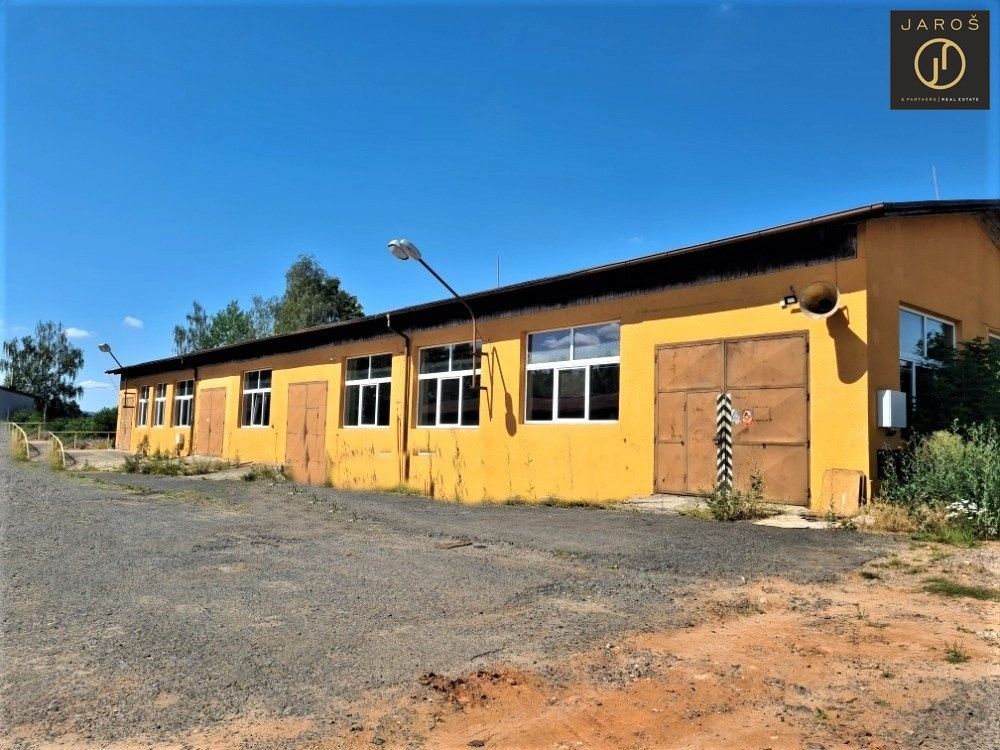 Výrobní prostory, Vidhostická, Vroutek, 2 462 m²