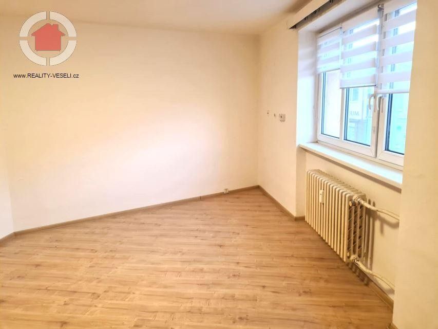 Byty, Veselí nad Moravou, 698 01