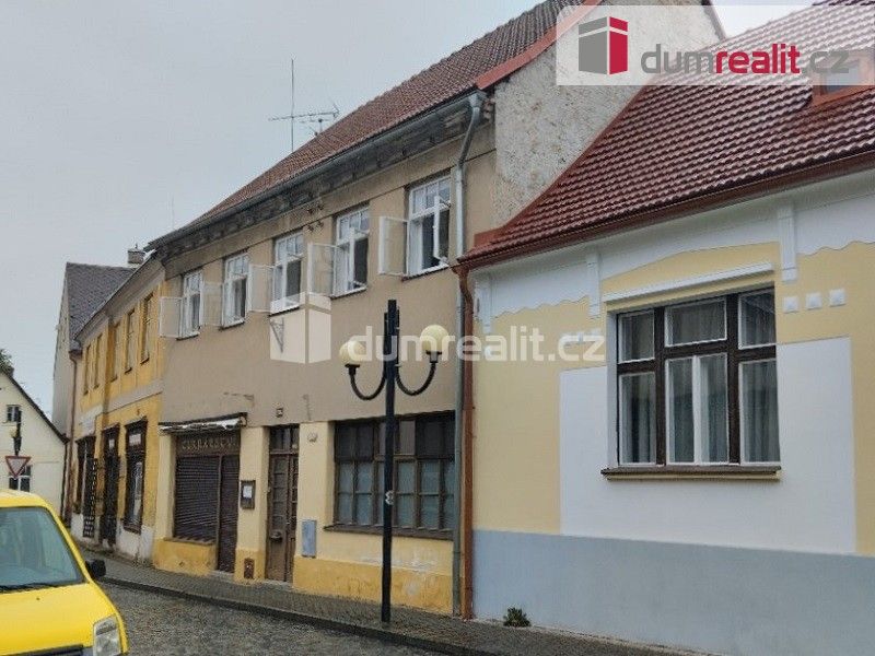 Prodej rodinný dům - Železnice, 180 m²