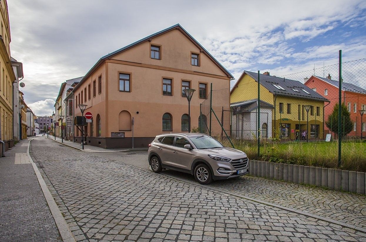 Restaurace, Školní, Jeseník, 800 m²