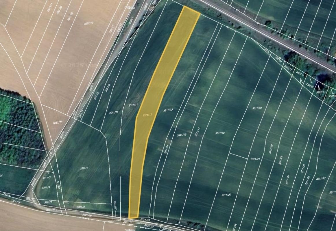 Zemědělské pozemky, Moravský Krumlov, 2 577 m²