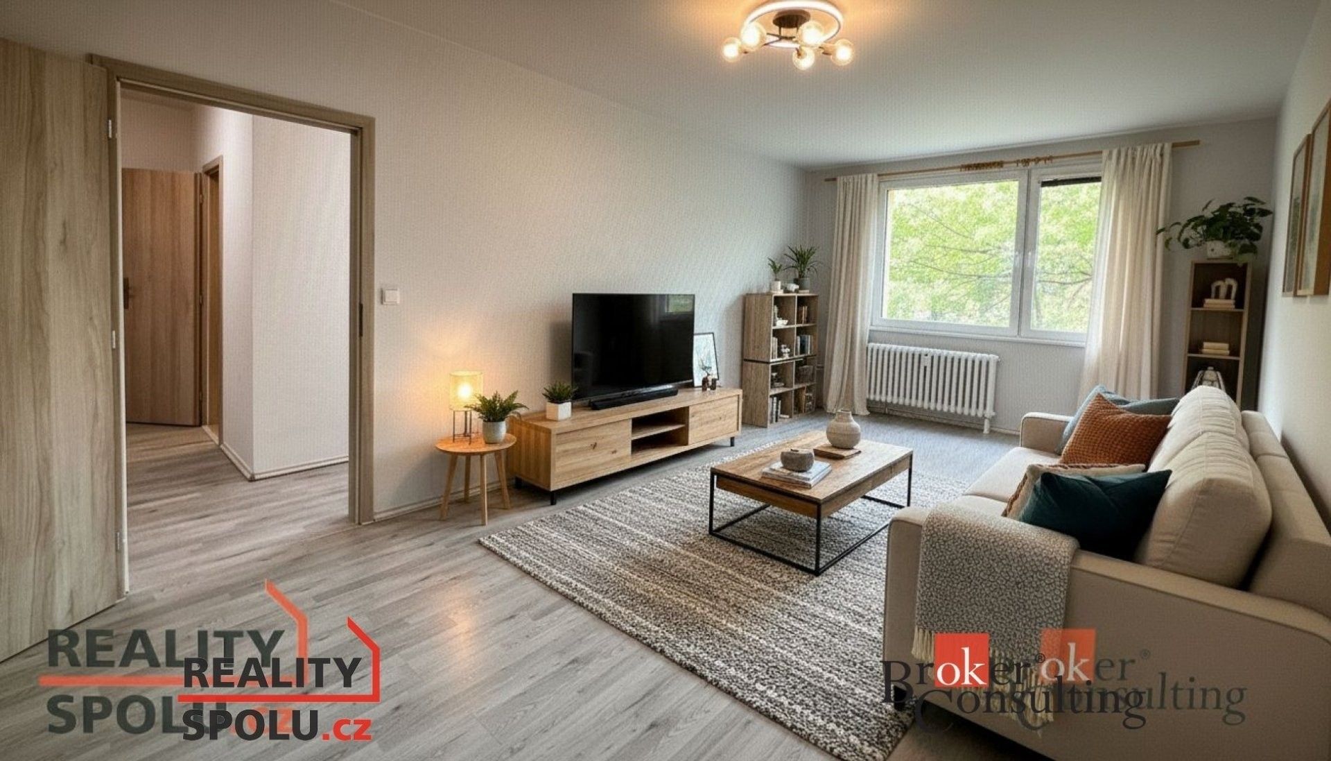 1+1, Holešická, Chomutov, 42 m²