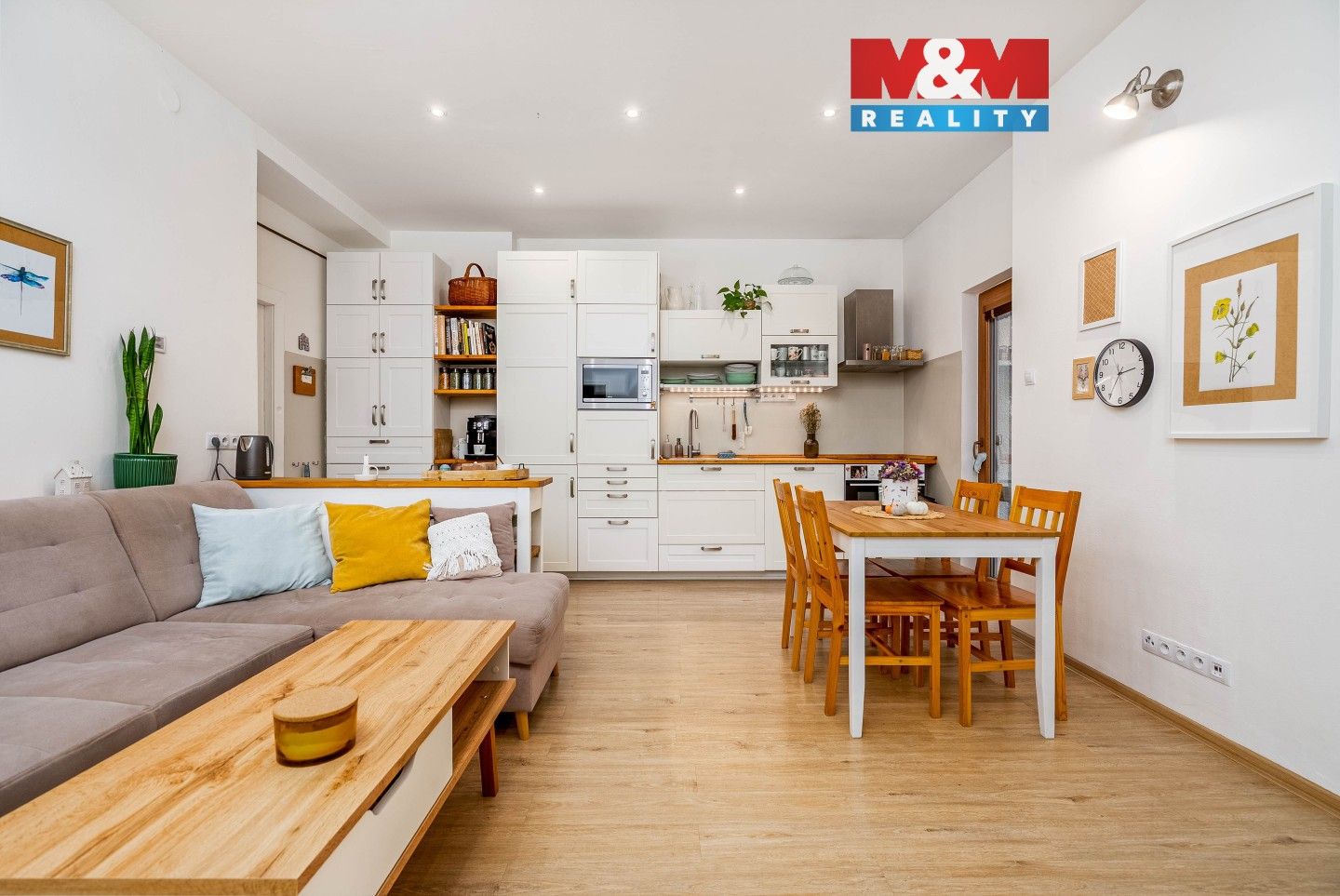 3+kk, Bozděchova, Hradec Králové, 72 m²