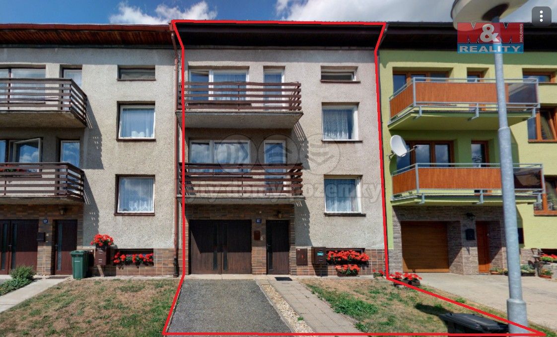 Pronájem rodinný dům - Čapkova, Nové Město na Moravě, 250 m²