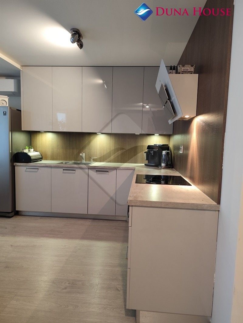 Prodej byt 2+kk - K otočce, Praha, 69 m²