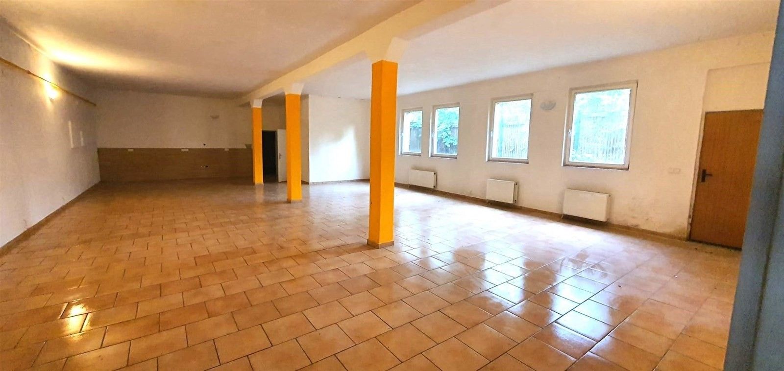 Pronájem sklad - Evropská, Cheb, 156 m²