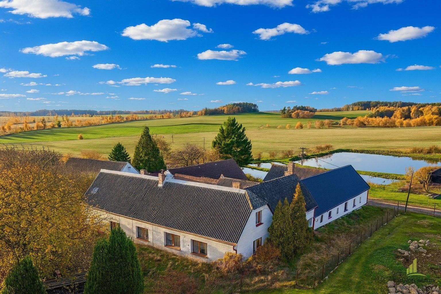 Rodinné domy, Mostečný, Pluhův Žďár, 220 m²