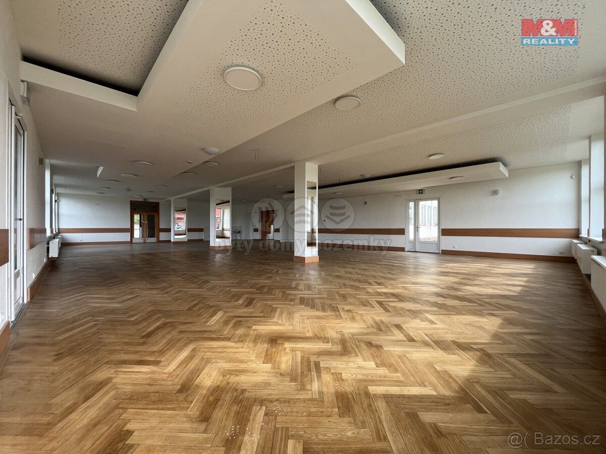 Restaurace, Doksy, 472 01, 420 m²