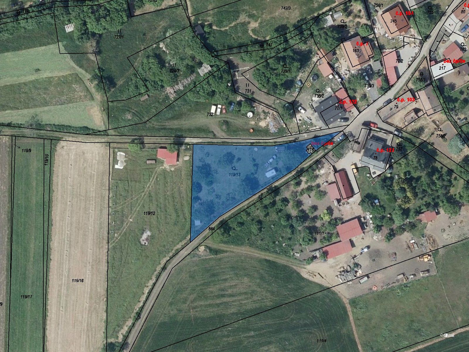 Zahrady, Jenčice, 1 599 m²