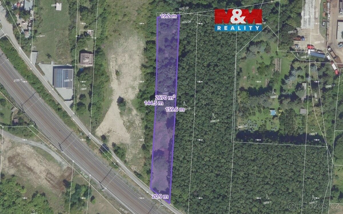 Zahrady, Praha, 102 00