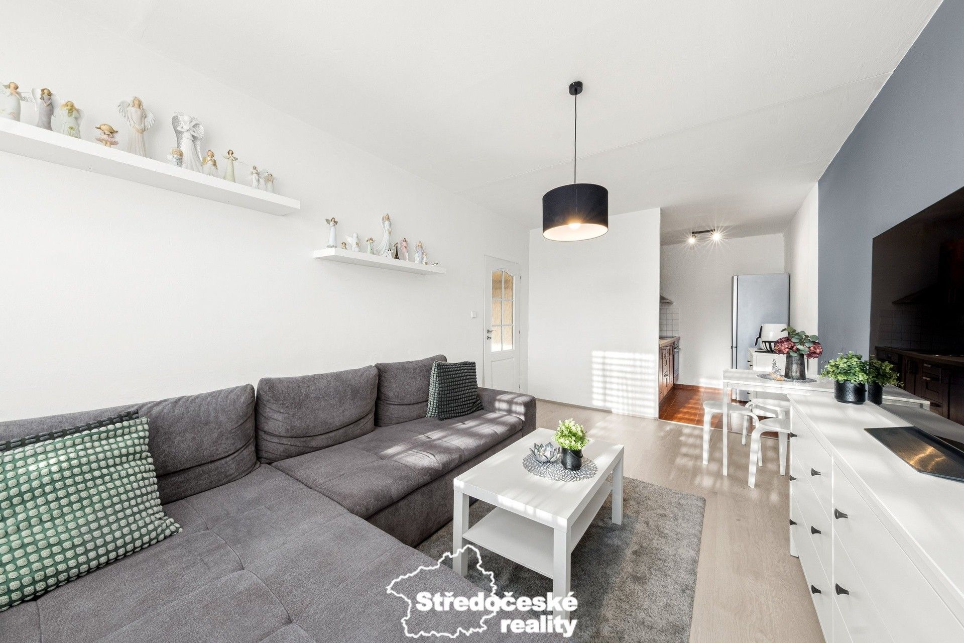 2+kk, Zvoncovitá, Praha, 42 m²