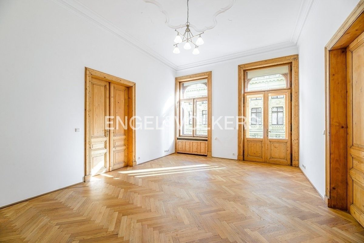 Byty, Ibsenova, Praha, 171 m²