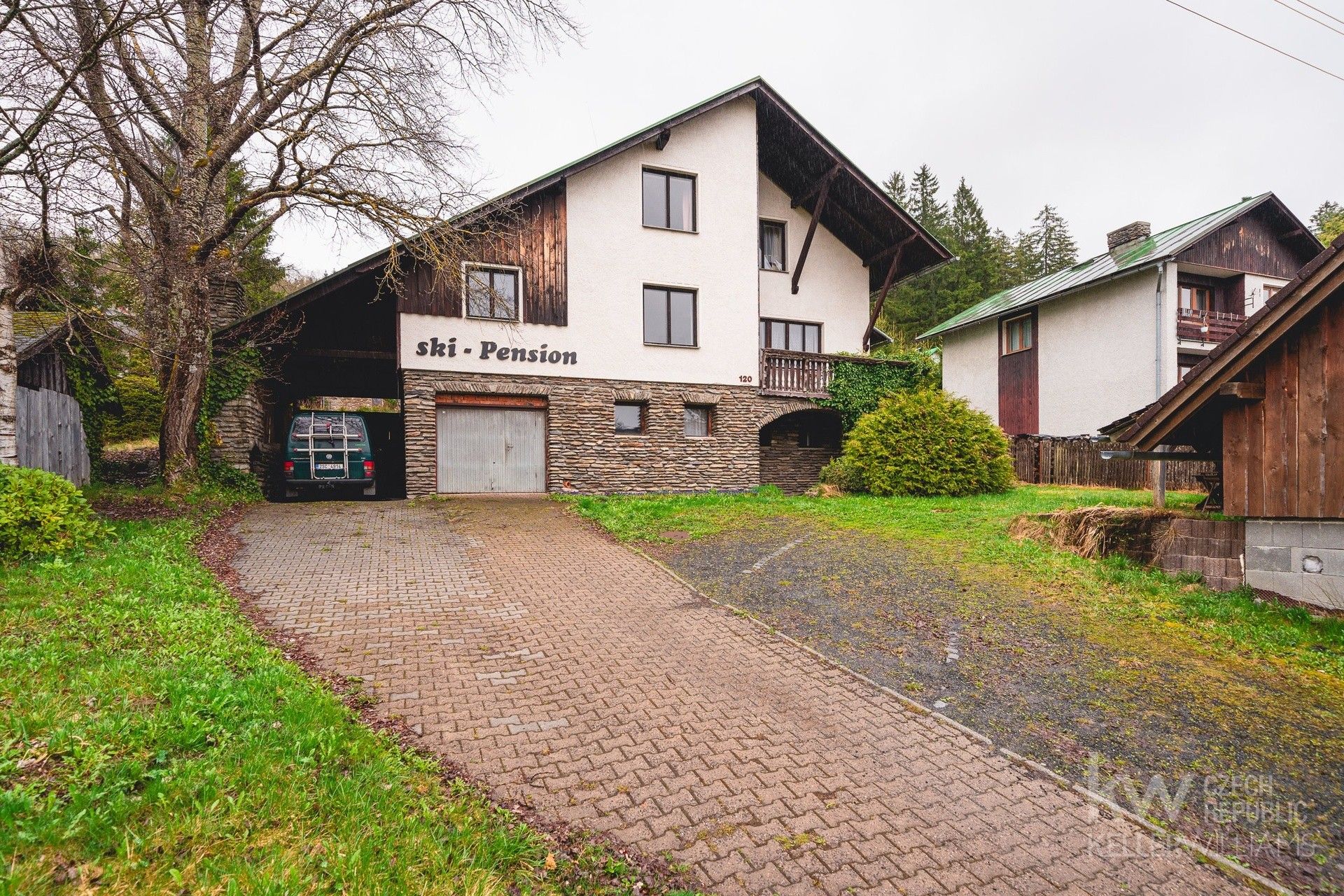 Ubytovací zařízení, Špičák, Železná Ruda, 679 m²