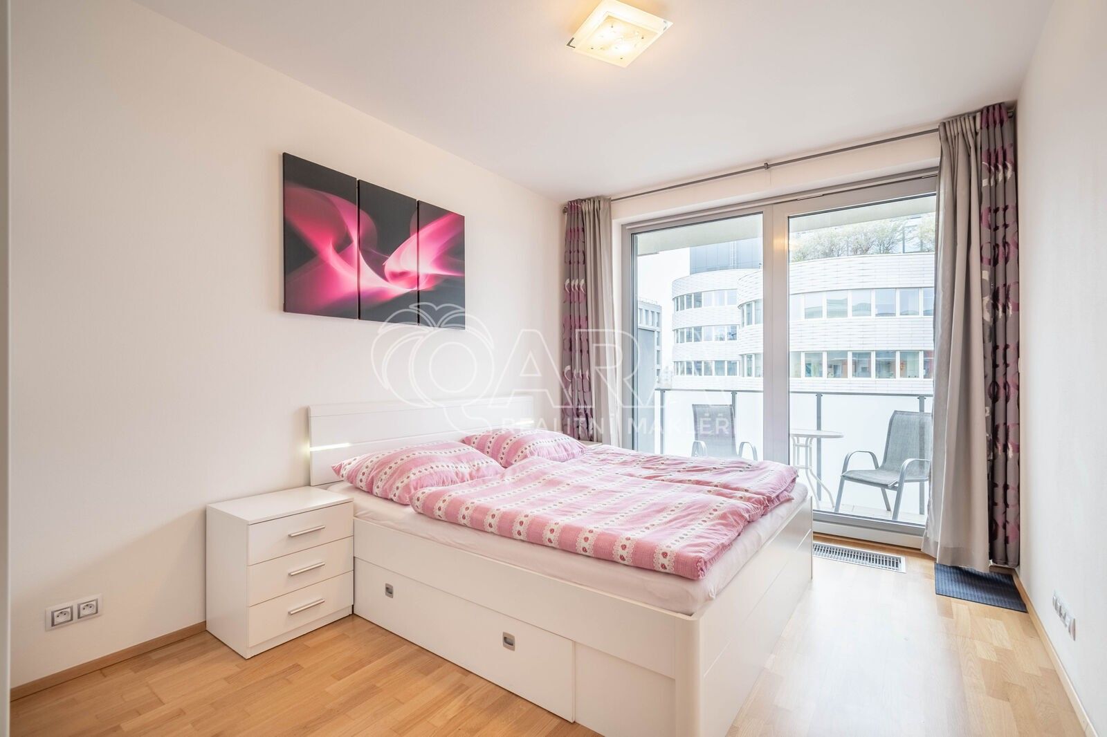 Pronájem byt 3+kk - Vojenova, Praha, 86 m²