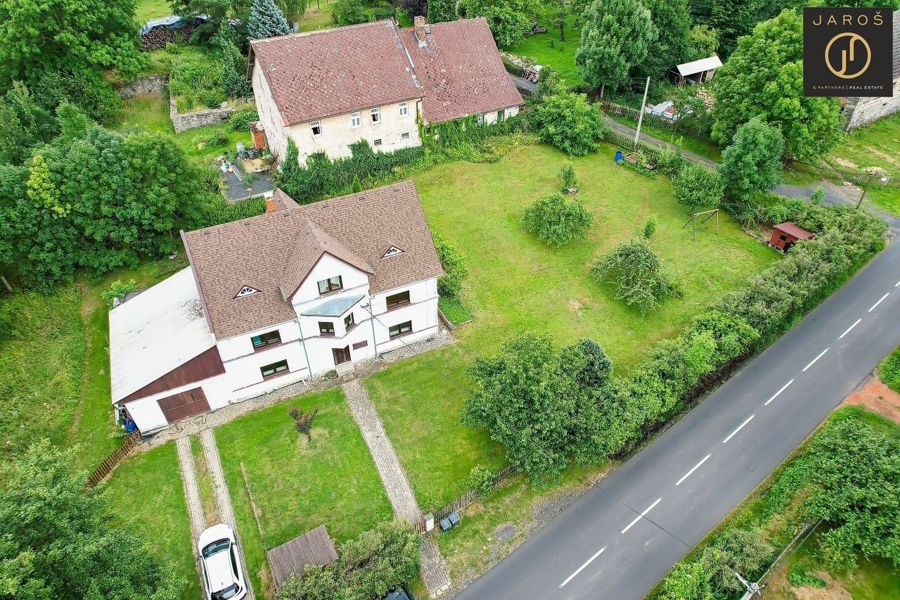 Prodej dům - Valkeřice, 250 m²