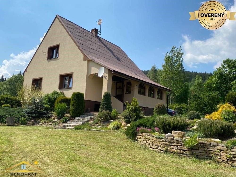 Prodej dům - Slovensko, 987 65, 1 640 m²