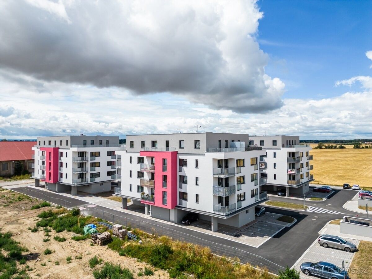 2+kk, Dašice v Čechách, 533 03, 49 m²