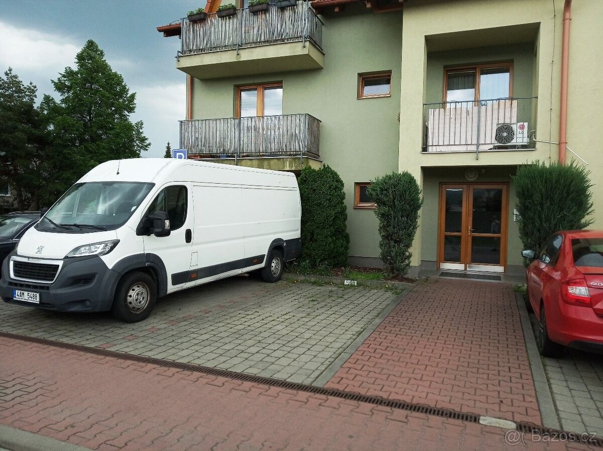 Ostatní, Slavkov u Brna, 684 01