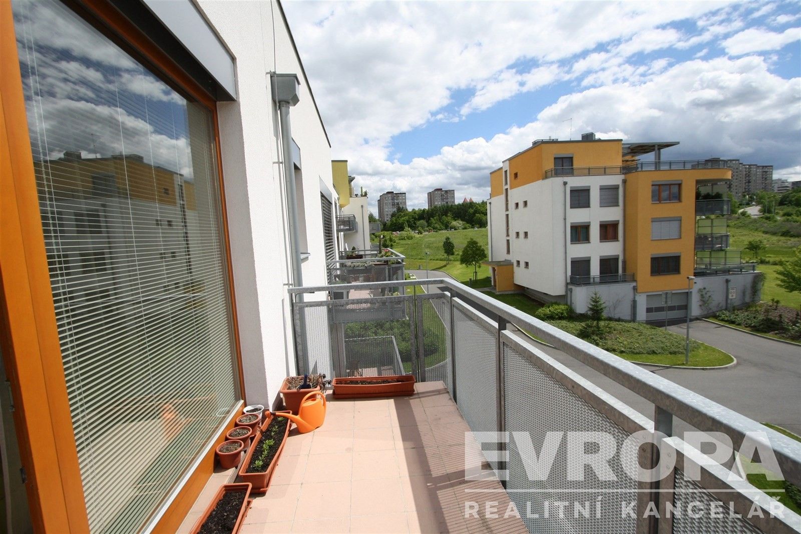 Pronájem byt 2+kk - Do Klukovic, Praha, 64 m²