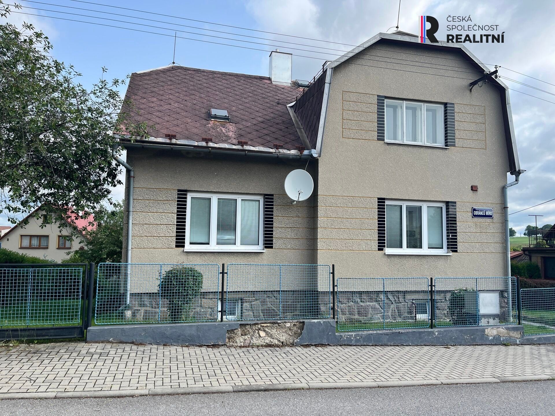 Rodinné domy, Obránců míru, Bystré, 180 m²