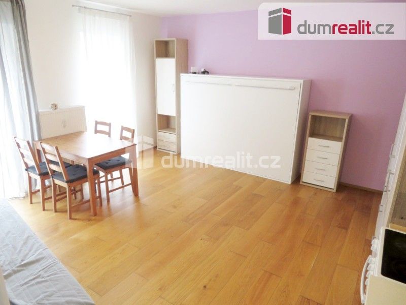 1+kk, Ve vrchu, Praha, 41 m²